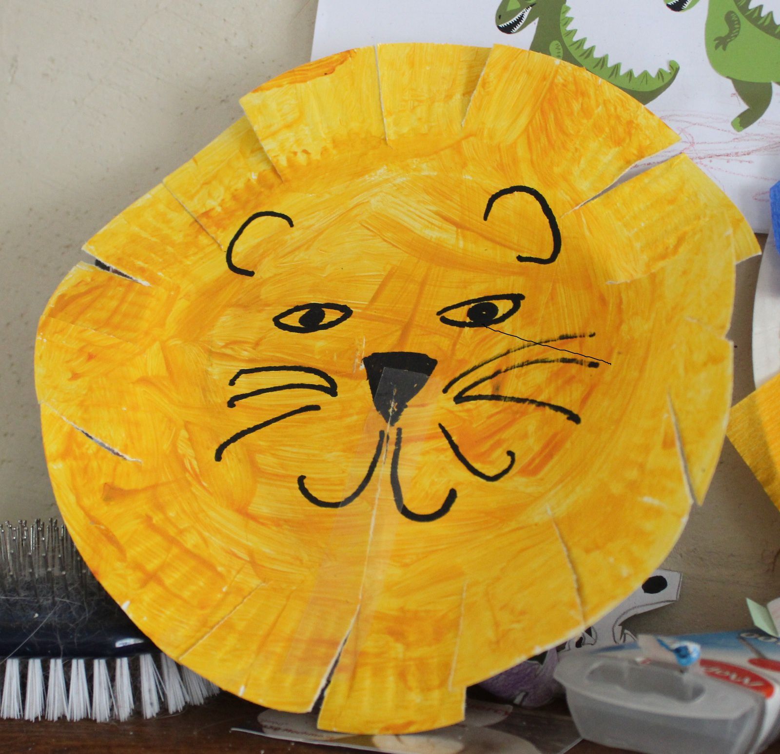 A faire avec un enfant de 2 ans: le lion