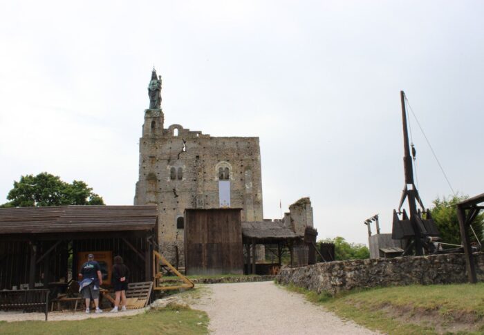 La forteresse de Montbazon