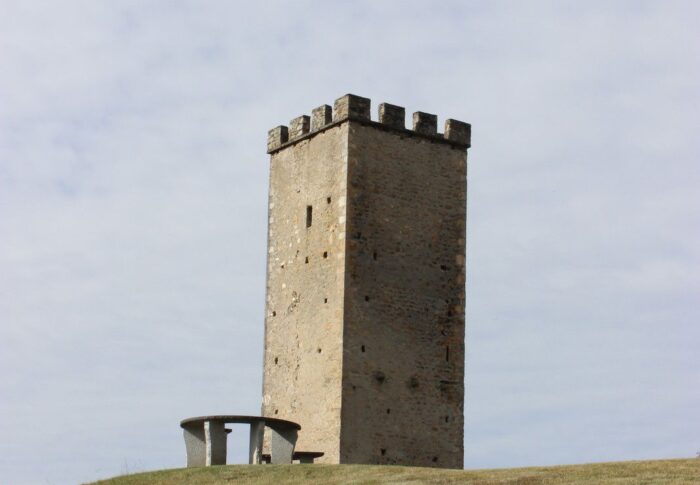 Sauveterre de Comminges, la tour du château