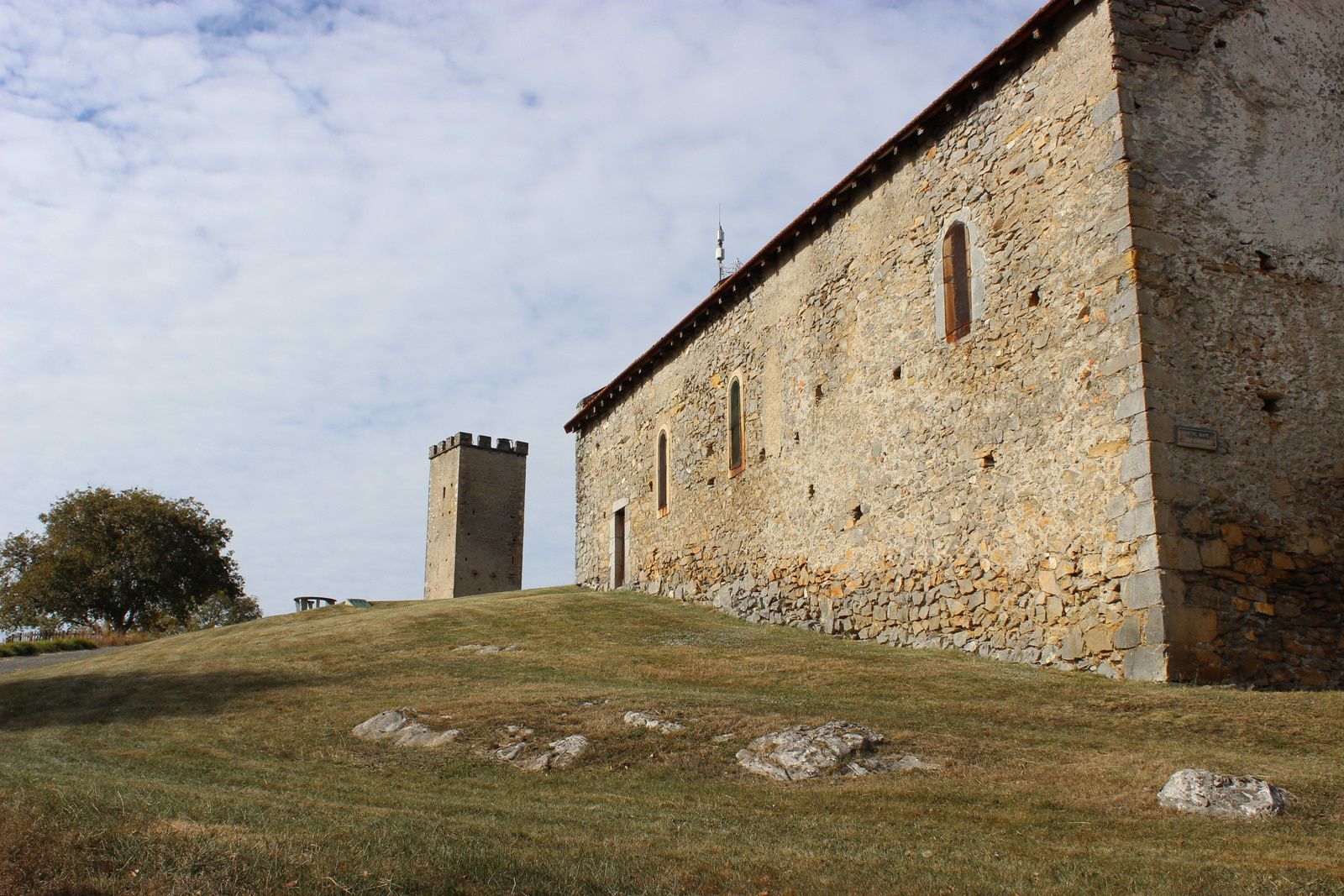 Sauveterre de Comminges, la tour du chateau