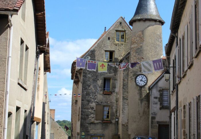 Halte à Saint Benoit du Sault