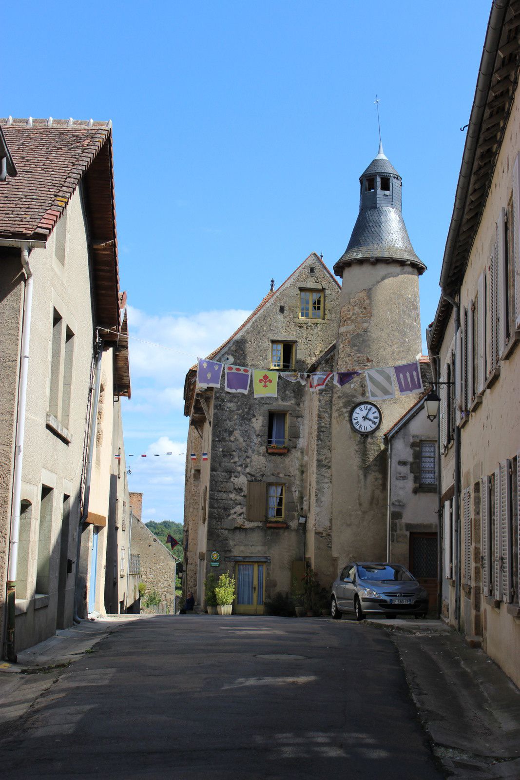 Halte à Saint Benoit du Sault