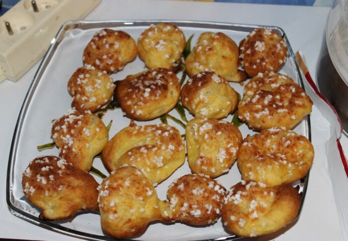 Chouquettes