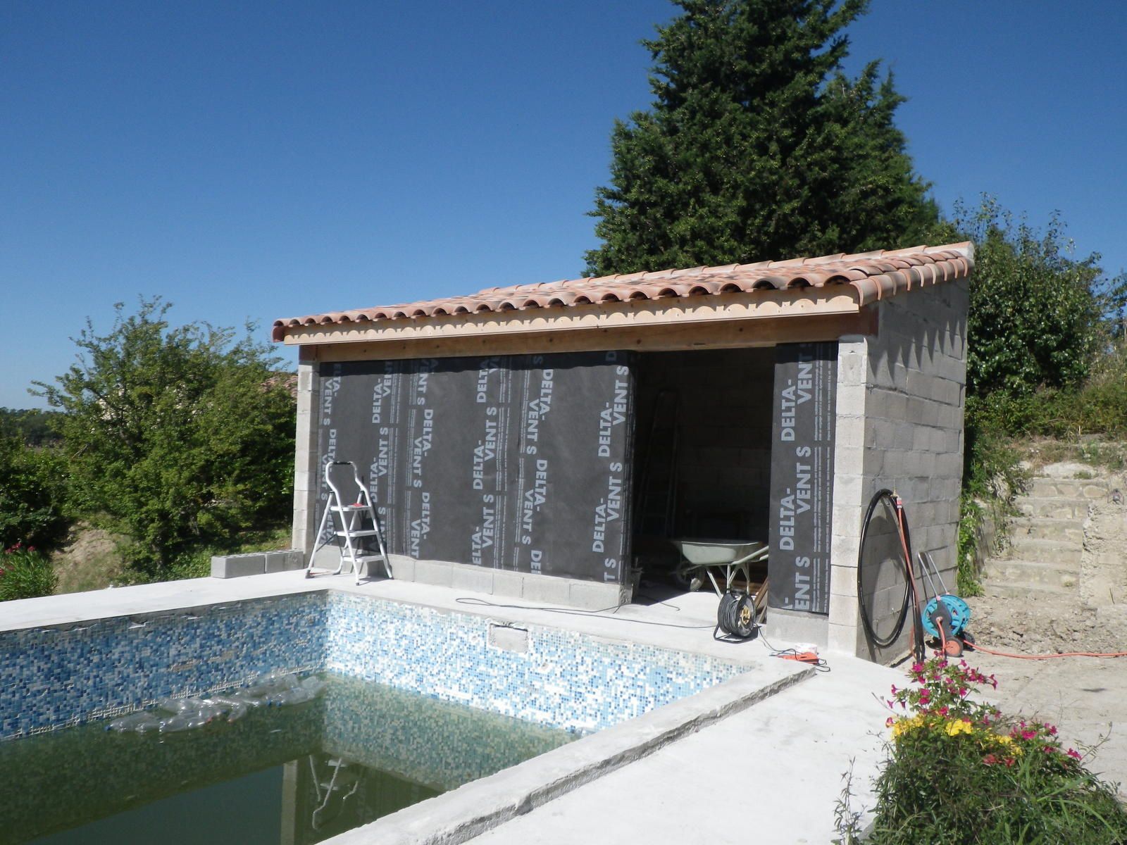 Fermeture de l'abri piscine
