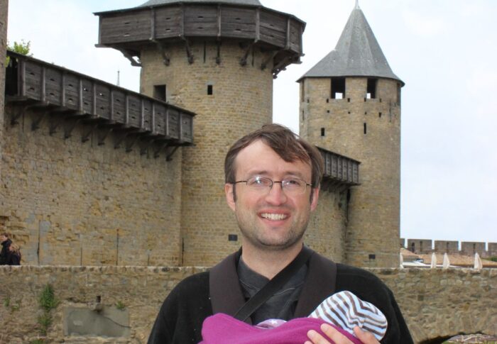 Esteban découvre la Cité de Carcassonne