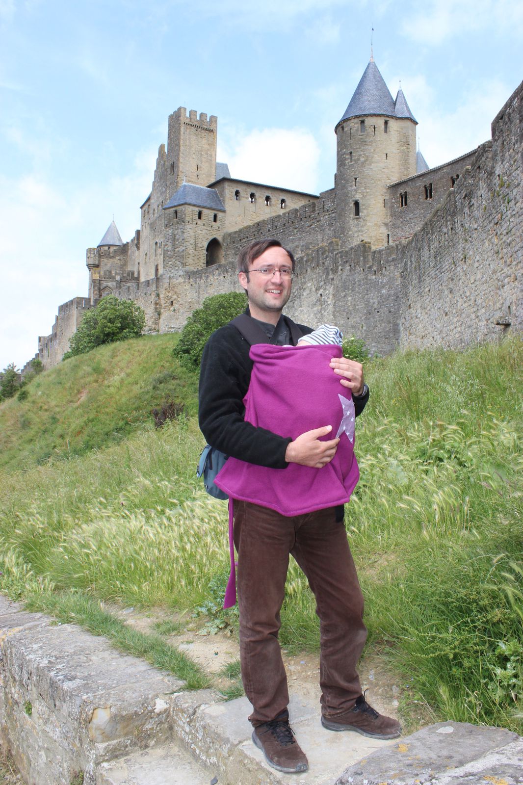 Esteban découvre la Cité de Carcassonne