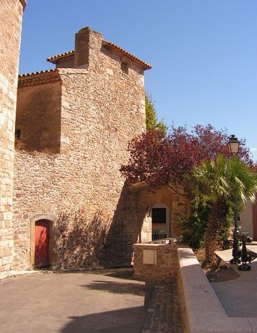 Autour de Moux : sur les pas de Roland