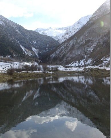 Montée au lac d’Oo en hiver