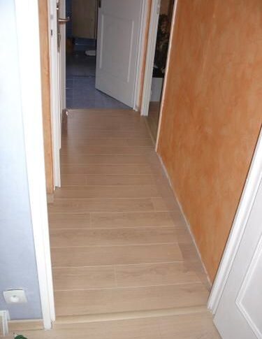 Après la peinture, le parquet…